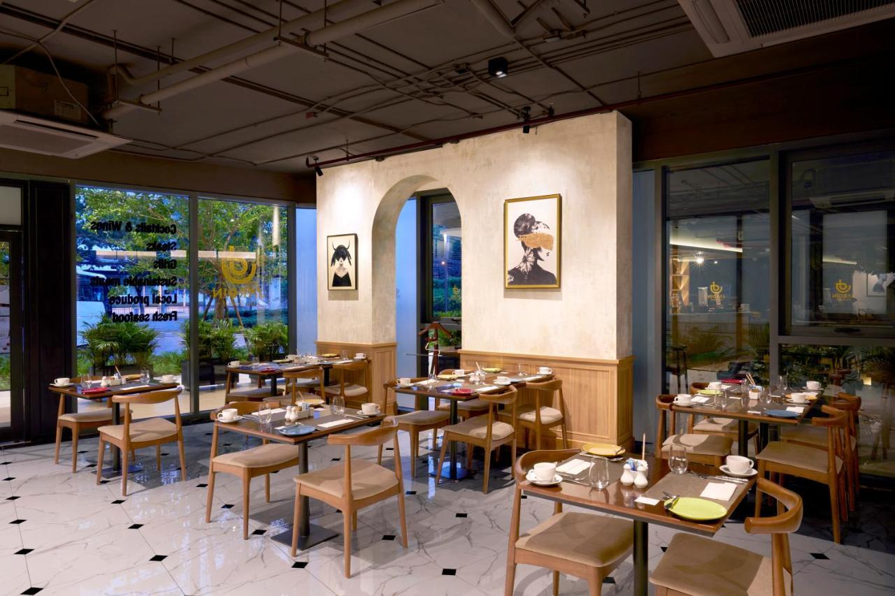 Somerset Rama 9 Bangkok Exterior photo Interior of the restaurant