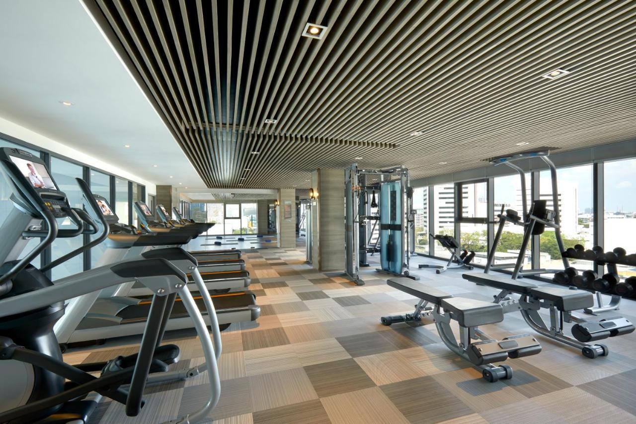 Somerset Rama 9 Bangkok Exterior photo The gym at the 1018 building